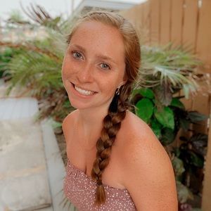 Meet your Posher, Emma